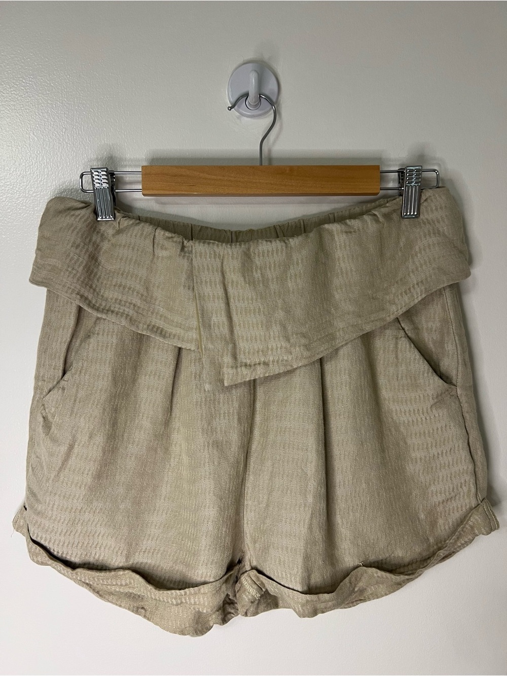 Free People Slouchy Light Beige Folded Hem Shorts Summer Boho Minimalist Shorts